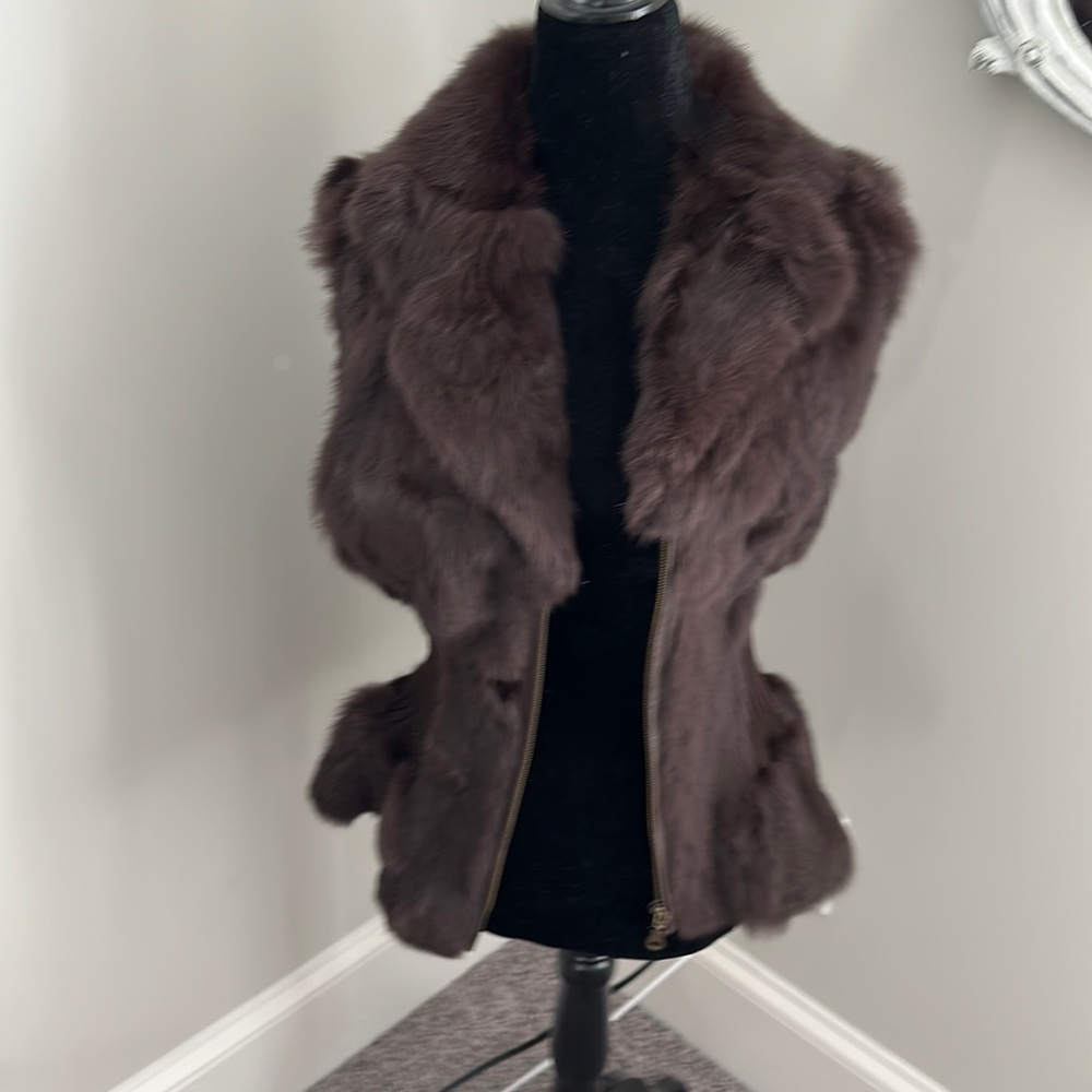 Real Fur Dyed Brown Rabbit vest with cinched waist. Size xs